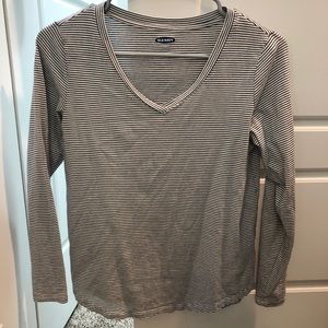 Old navy shirt